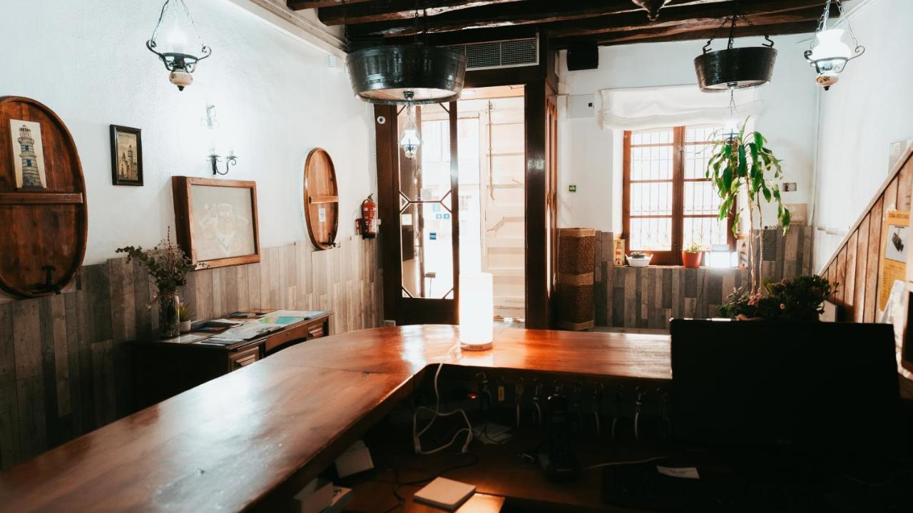 ארניס דה מר Hostal La Premsa מראה חיצוני תמונה