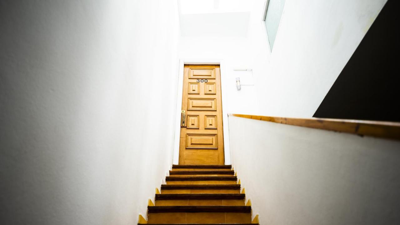 ארניס דה מר Hostal La Premsa מראה חיצוני תמונה